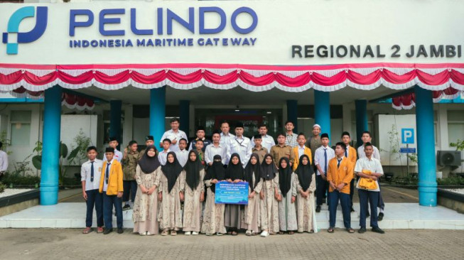 Pelabuhan Tumbuh Bersama Masyarakat, Pelindo Jambi Perkuat Kepedulian Sosial